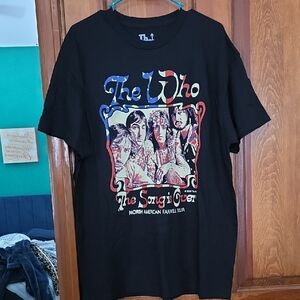 Black Tour Graphic Tee - Men's Short Sleeve